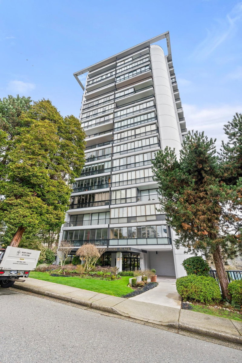 704 - 650 16th Street