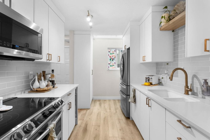 29 - 2736 Atlin Place