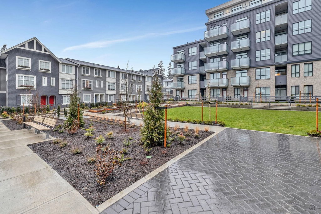 4F - 15738 85 Avenue 5