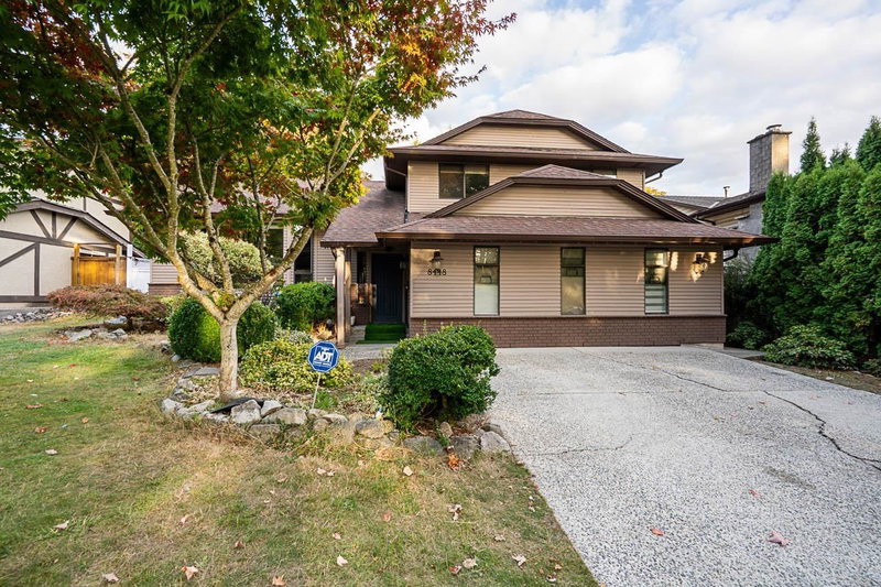 8448 154 Street