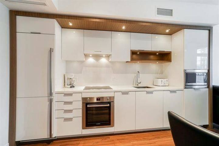 5xx - 1661 Quebec Street 4