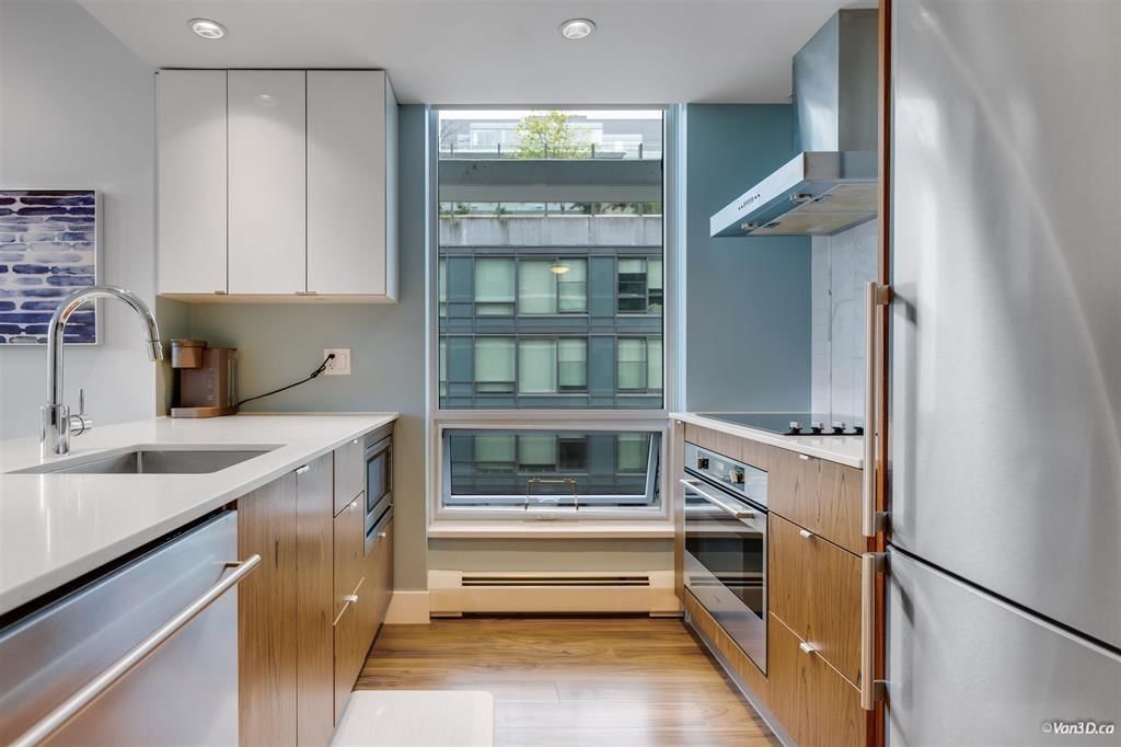 5xx - 159 W 2nd Avenue 5