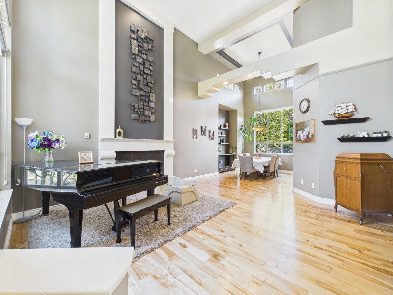 120 Cedarwood Drive