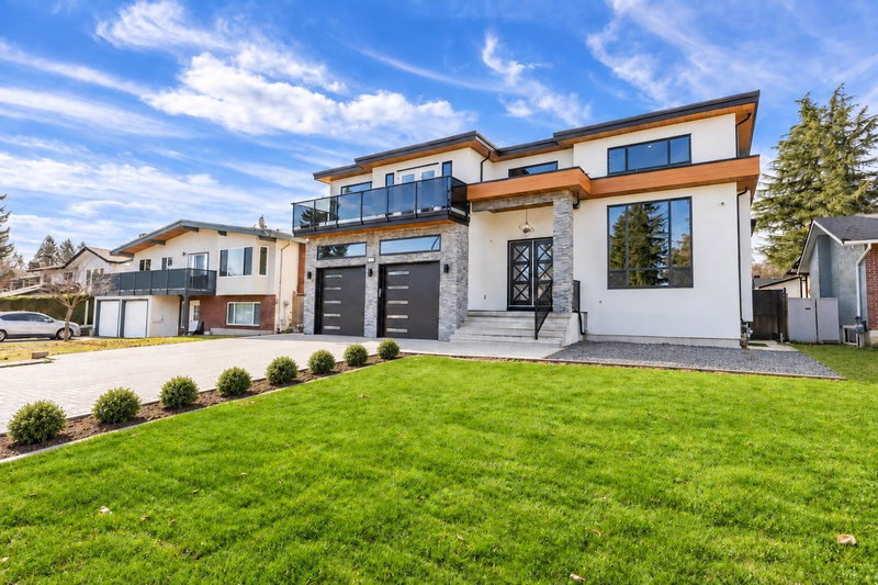 3265 Saturna Crescent