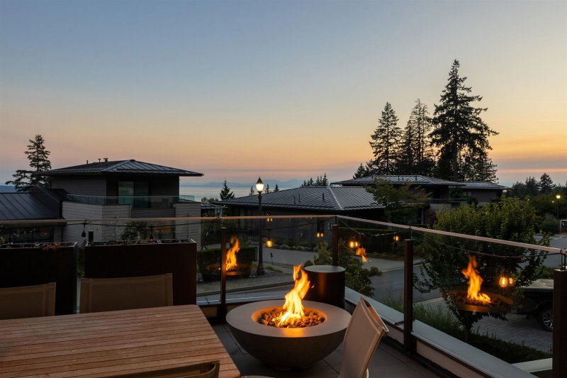 2993 Burfield Place