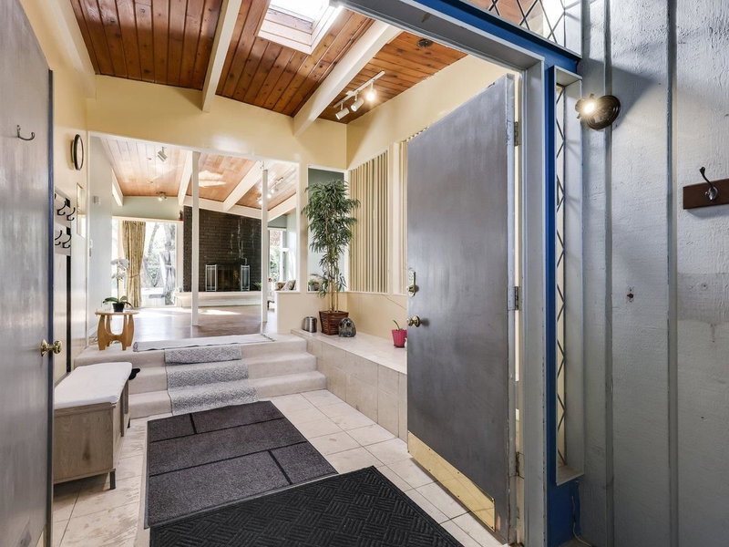 10151 Seacote Road