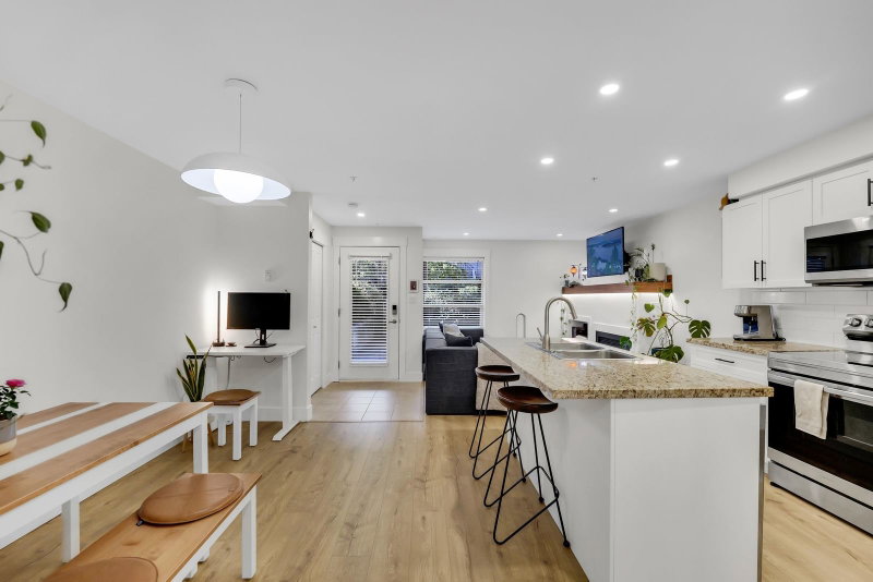102 - 1174 Wingtip Place