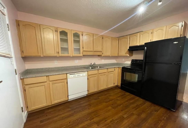 Suite - 26458 33 Ave