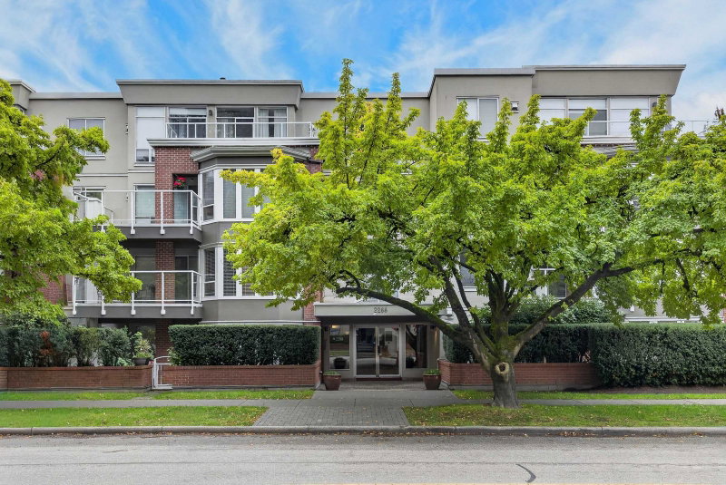 208 - 2288 12th Avenue W