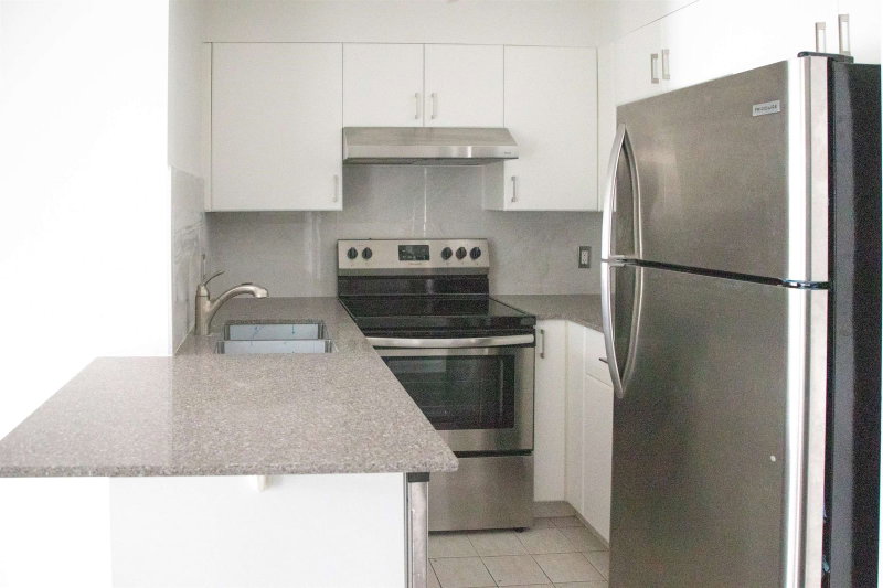 303 - 1562 W 5th Avenue