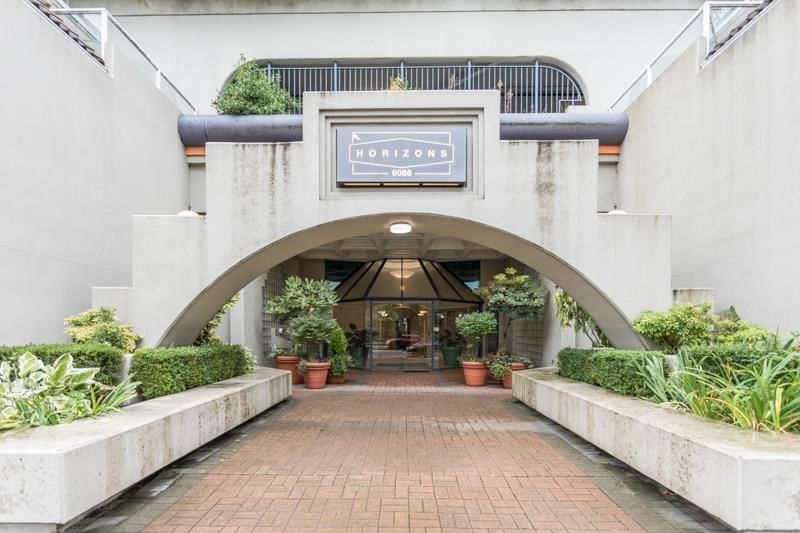 909 - 6088 Minoru Boulevard
