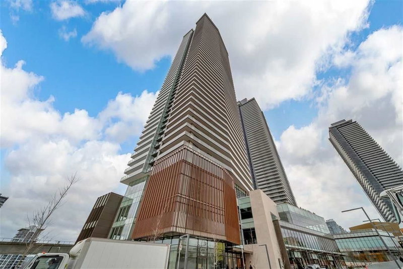 4906 - 4650 Brentwood Boulevard