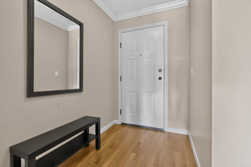 101 - 455 Bromley Street