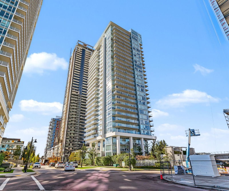 101 - 652 Whiting Way