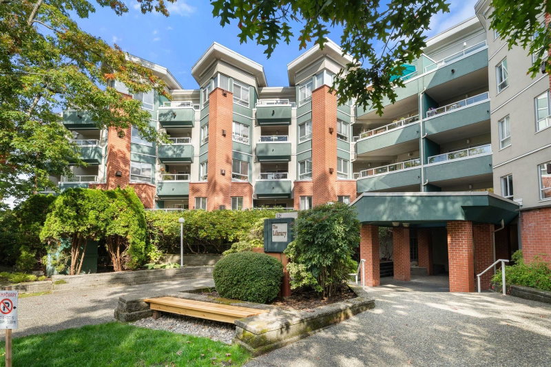115 - 128 8th Street W