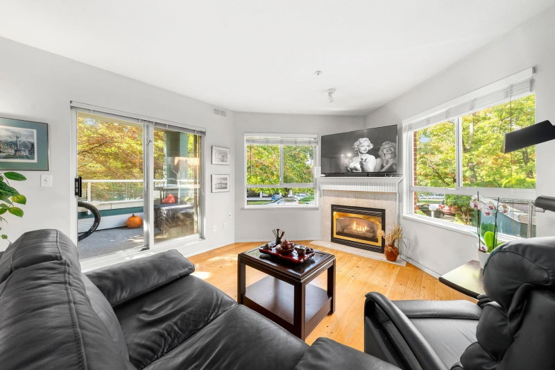 115 - 128 8th Street W