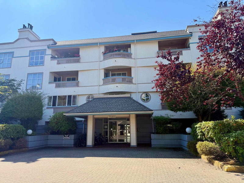 311 - 7580 Minoru Boulevard