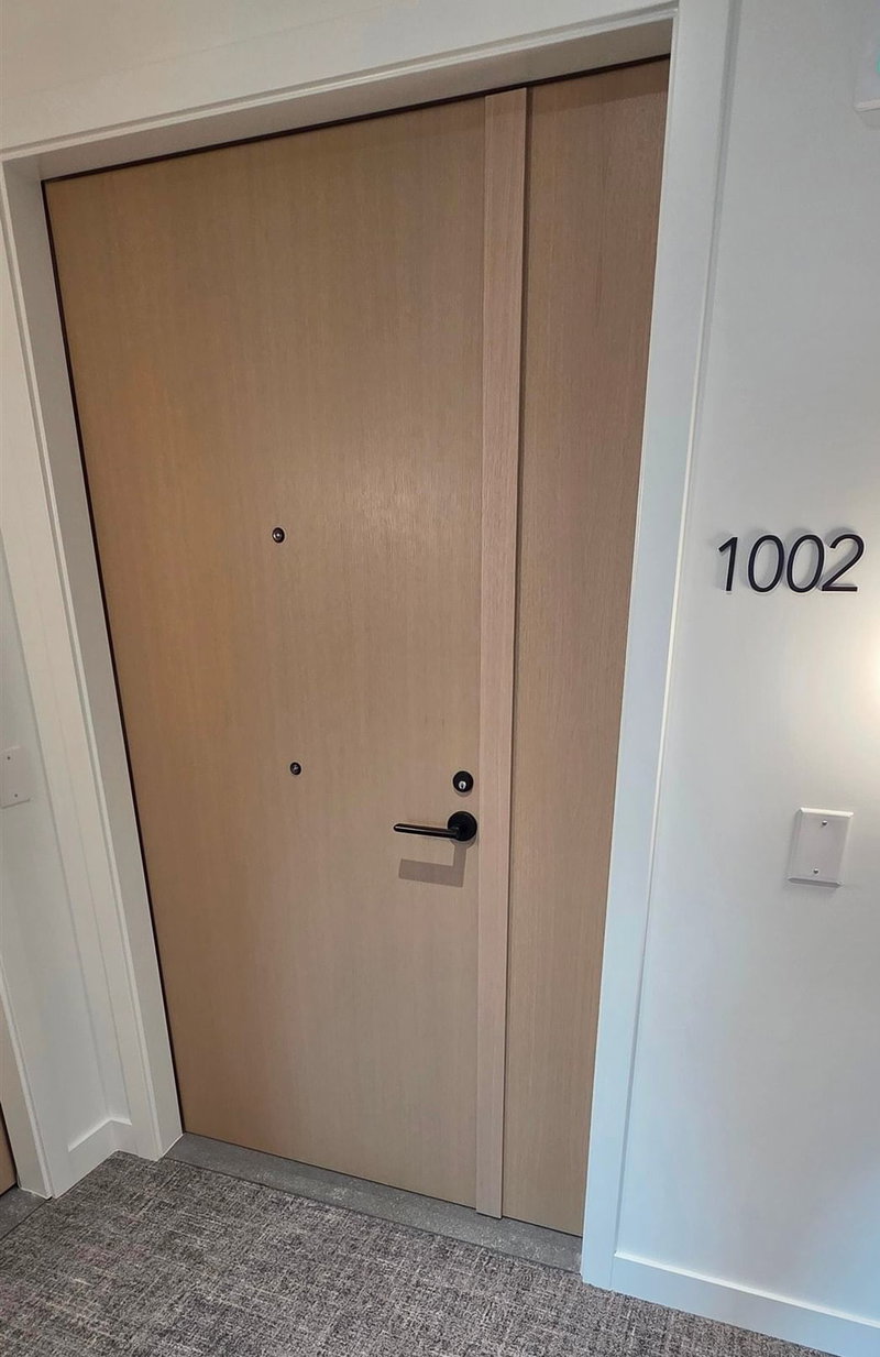 #1002 - 1530 6th Avenue W