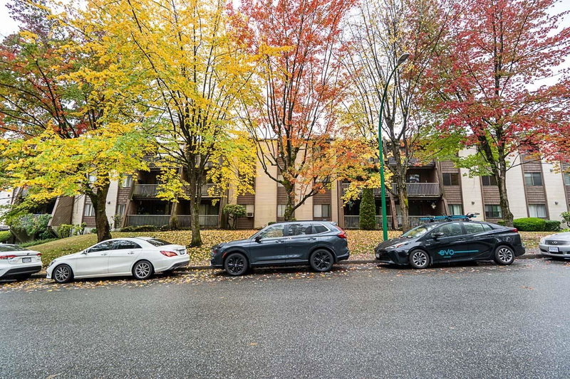 212 - 3921 Carrigan Court