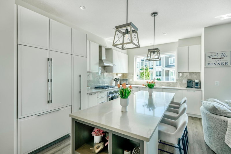 9 - 5311 Admiral Way