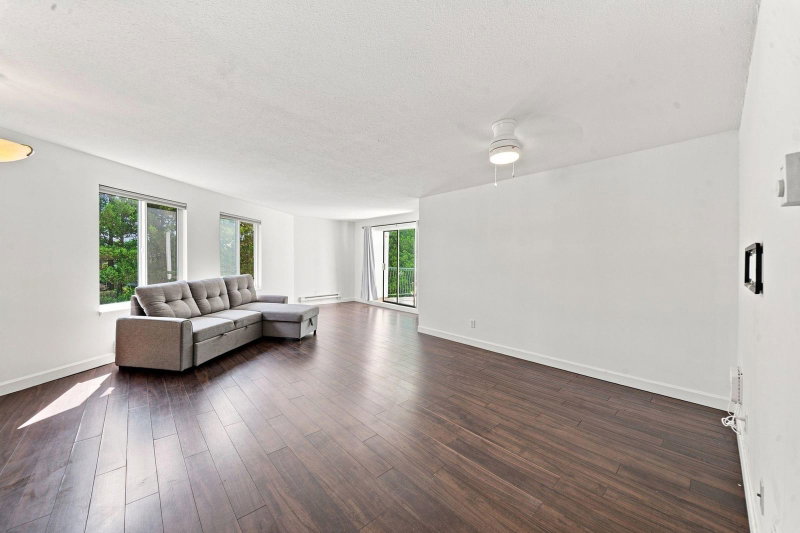 301 - 33598 George Ferguson Way