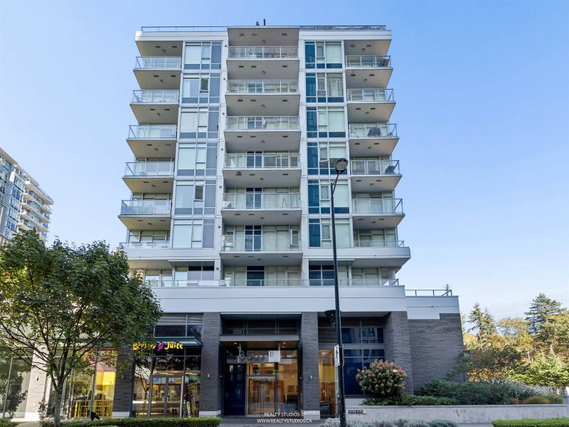 701 - 3557 Sawmill Crescent