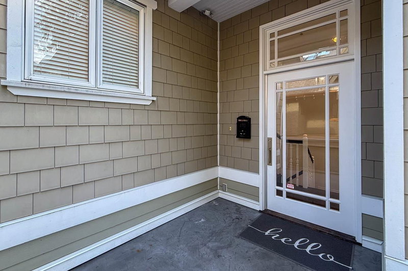 2307 Marine Drive