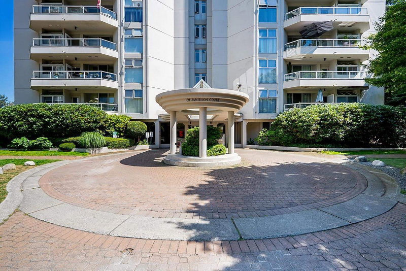 307 - 69 Jamieson Court