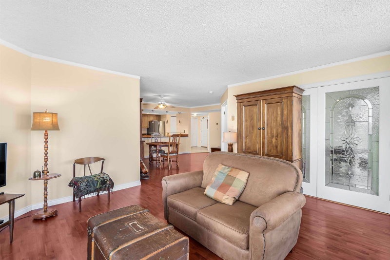 1603 - 69 Jamieson Court