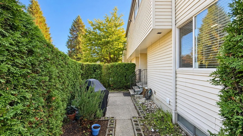 29 - 3417 49th Avenue E