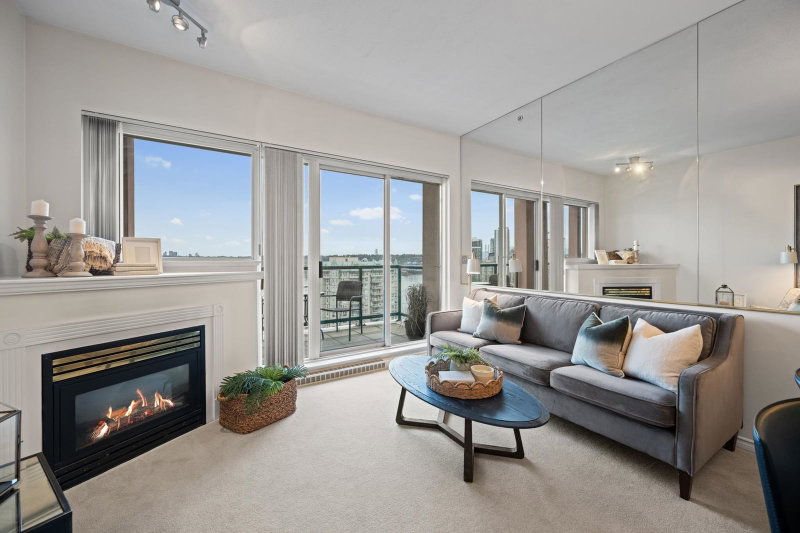 2102 - 10 Laguna Court