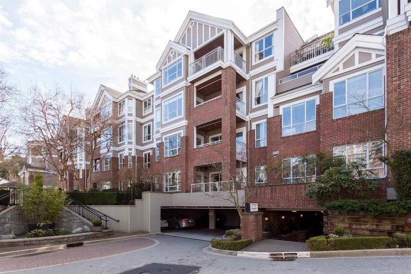 209 - 5670 Hampton Place