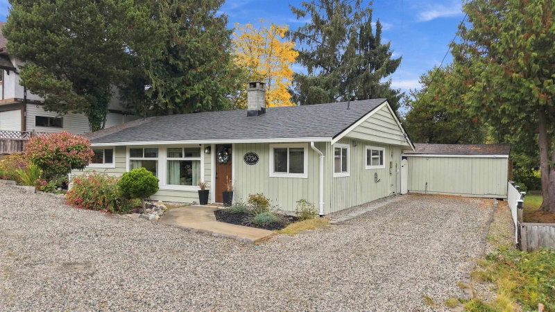 5734 Pebble Crescent