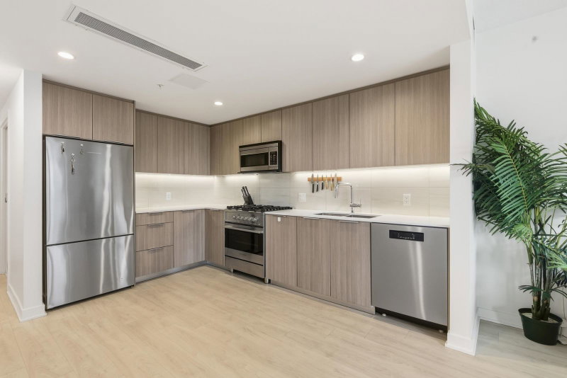 602 - 1401 Hunter Street