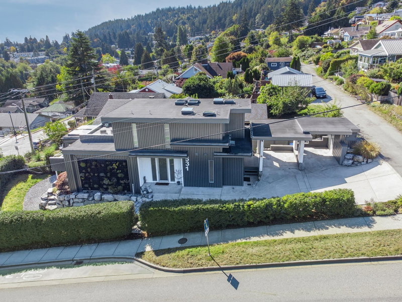 531 Fletcher Road S