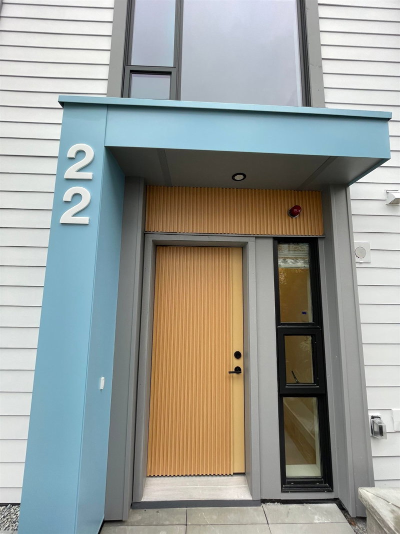 TH22 - 8899 Spires Road