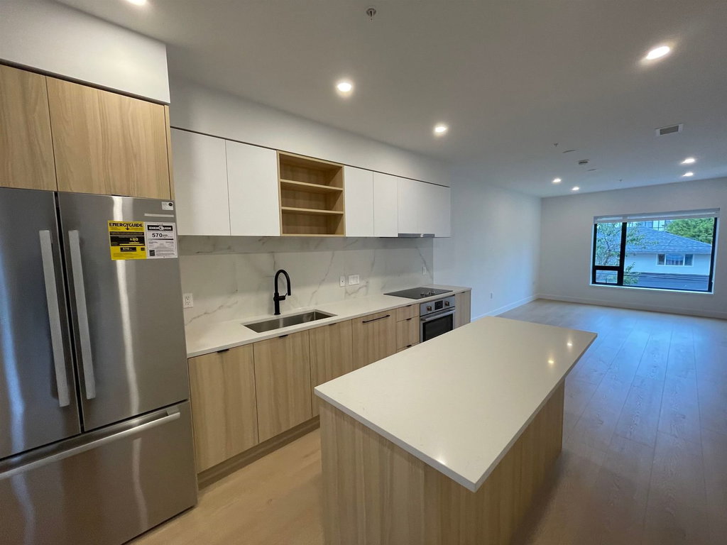 TH22 - 8899 Spires Road 3