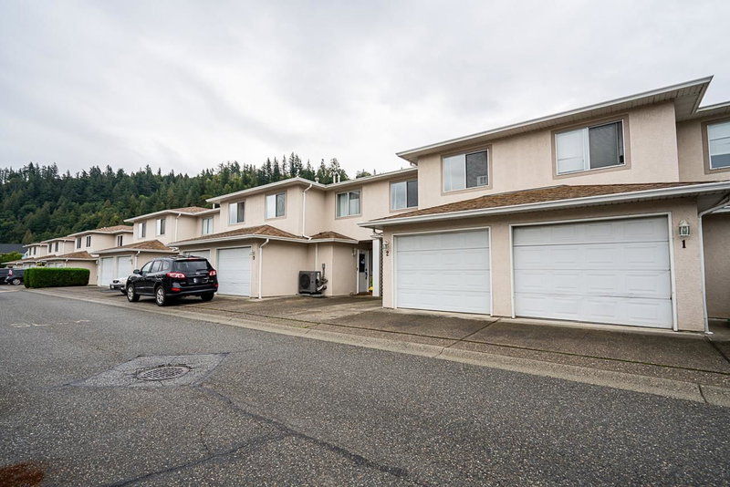 2 - 5536 Vedder Road