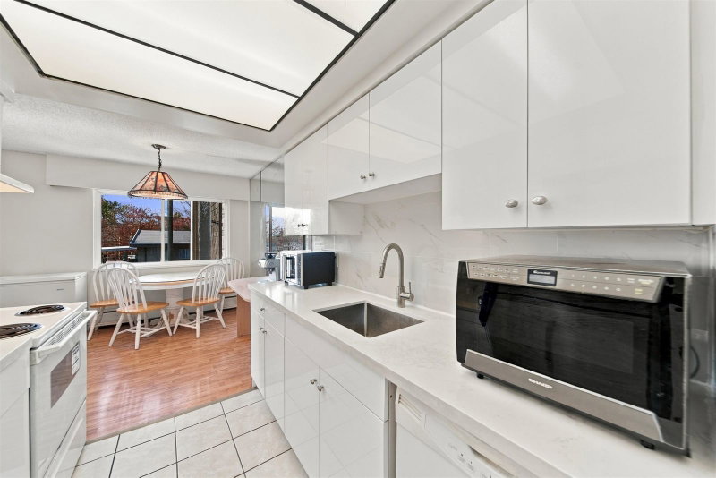 203 - 13530 Hilton Road