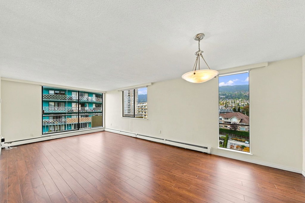 802 - 2150 Bellevue Avenue 5