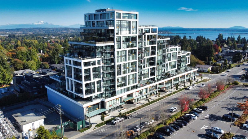303 - 1526 Finlay Street