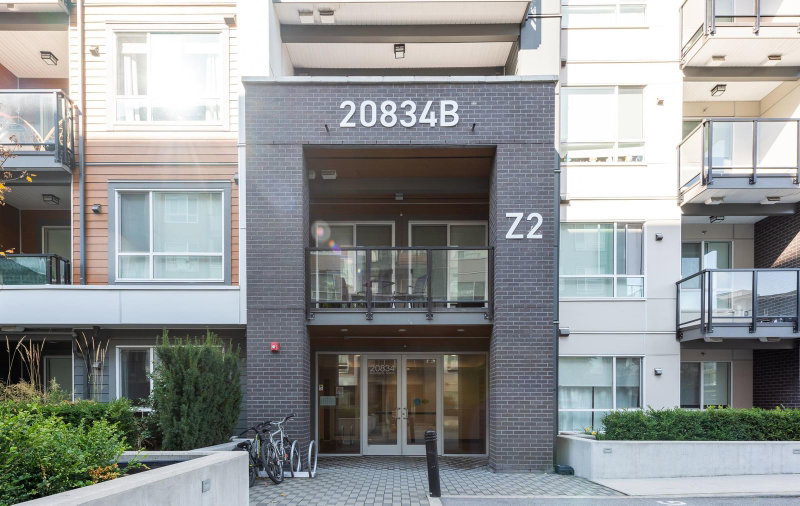 B324 - 20834 80 Avenue