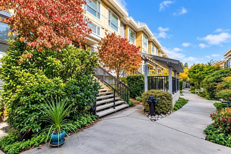 64 - 728 14th Street W