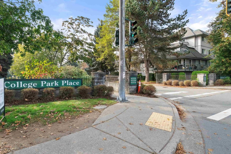 206 - 33708 King Road