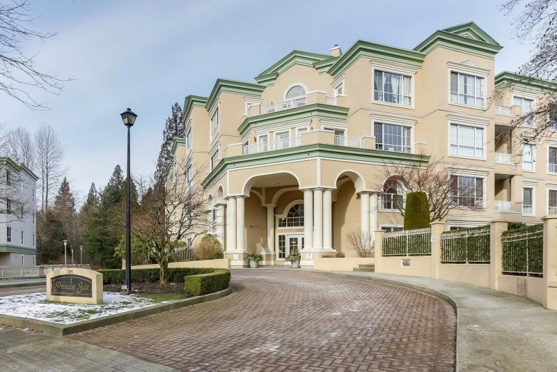 320 - 2995 Princess Crescent