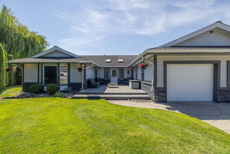 15430 Kilmore Close