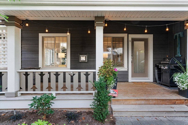 8 - 45345 Chehalis Drive