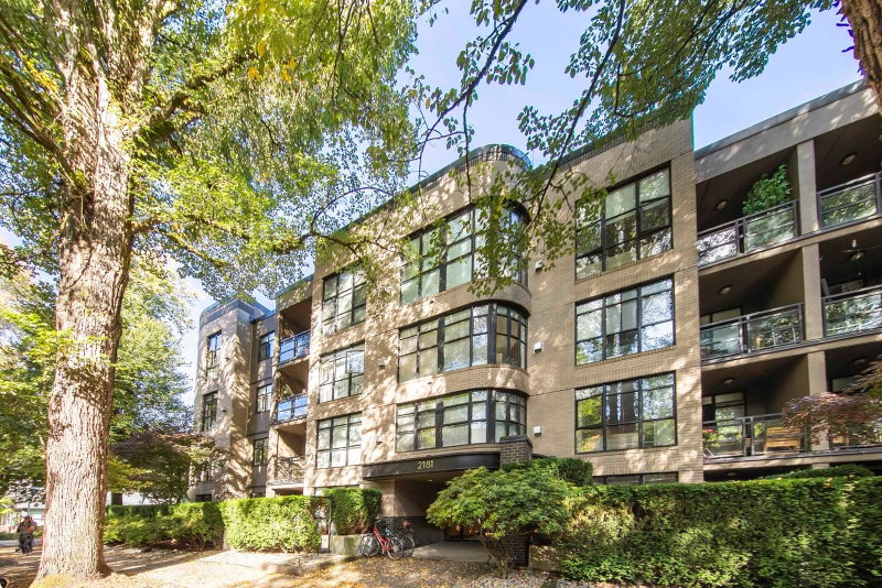 210 - 2181 10th Avenue W