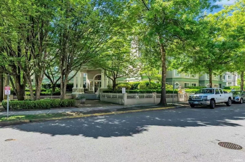 111 - 2990 Princess Crescent