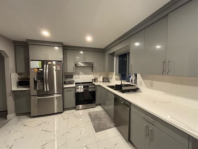 11124 Lyon Road